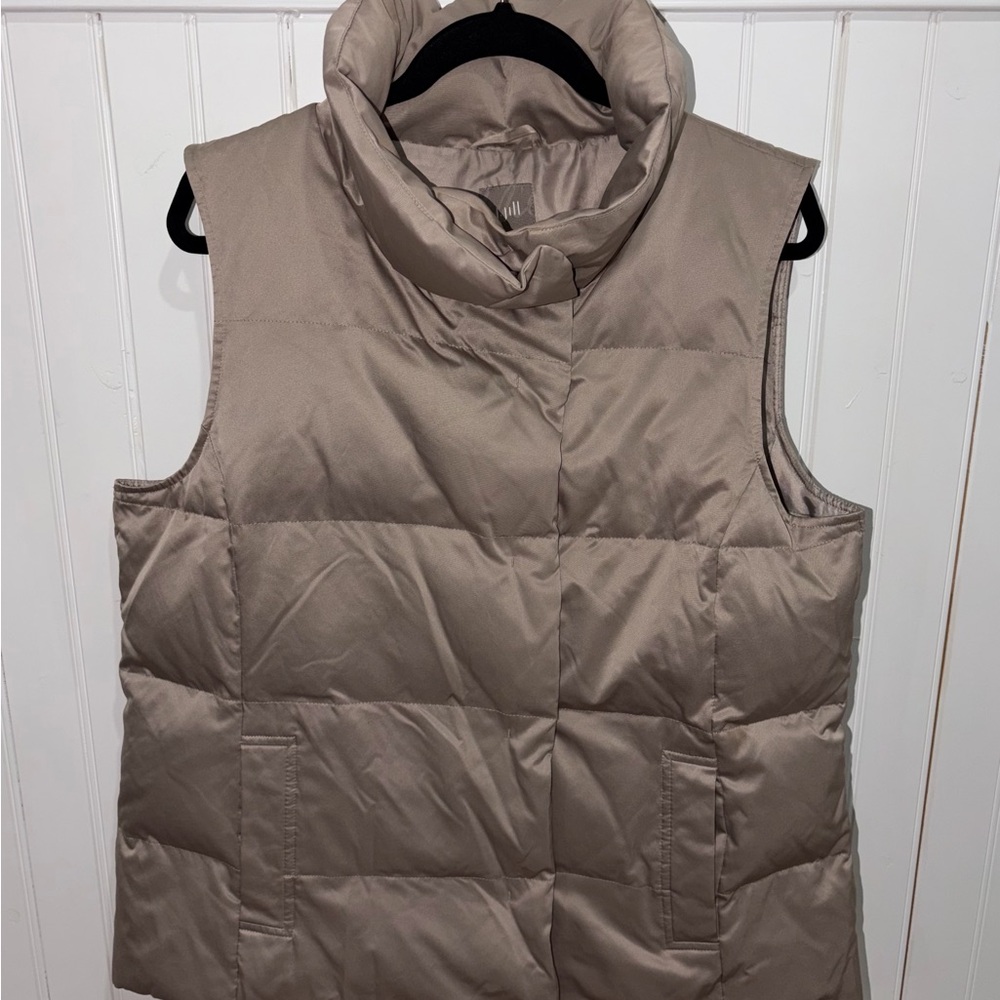 J. Jill Down Puffer Vest - Picture 2 of 4